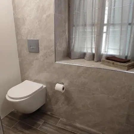 Kastro Gate ,entrance To An Ancient Village Semesterbostad Kástron