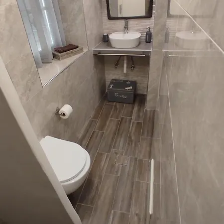 Semesterbostad Kastro Gate ,entrance To An Ancient Village Kástron