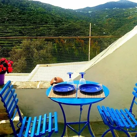 Kastro Gate ,entrance To An Ancient Village * Kástron